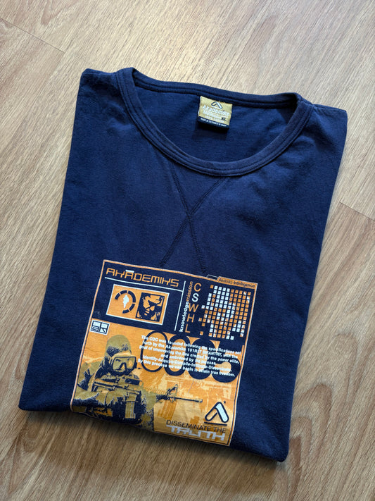 Akademiks HipHop 90s Navy Blue Graphic Tee (XL)
