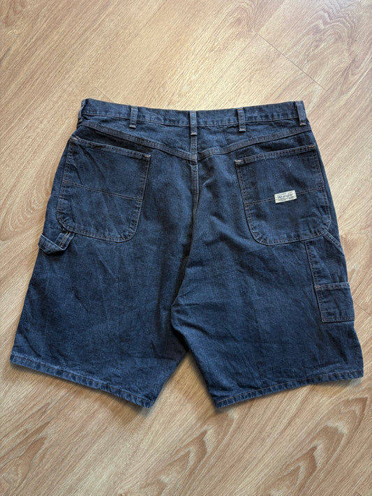 Vintage Wrangler Dark Denim Carpenter Shorts (36w)