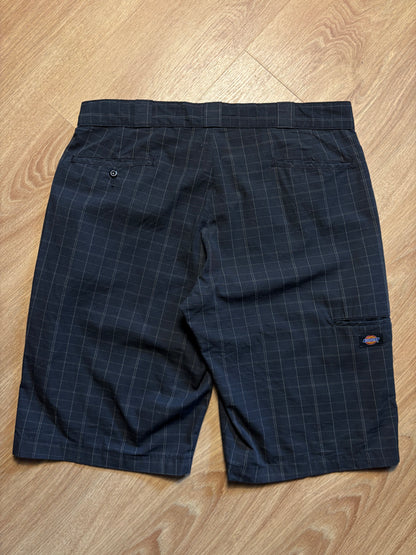 Vintage Dickies Workwear Baggy Black Checkered Shorts (38w)