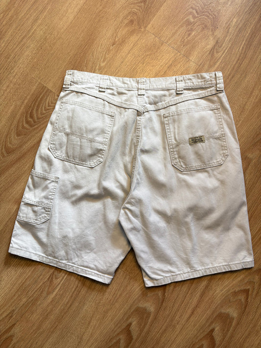 Vintage Wrangler Beige Baggy Carpenter Shorts (36w)