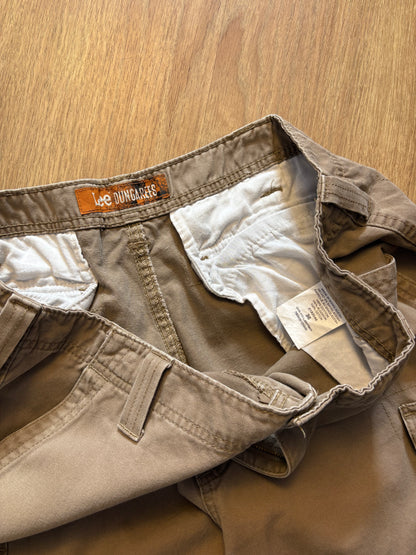 Vintage LEE Dungarees Carpenter Beige Shorts (36w)