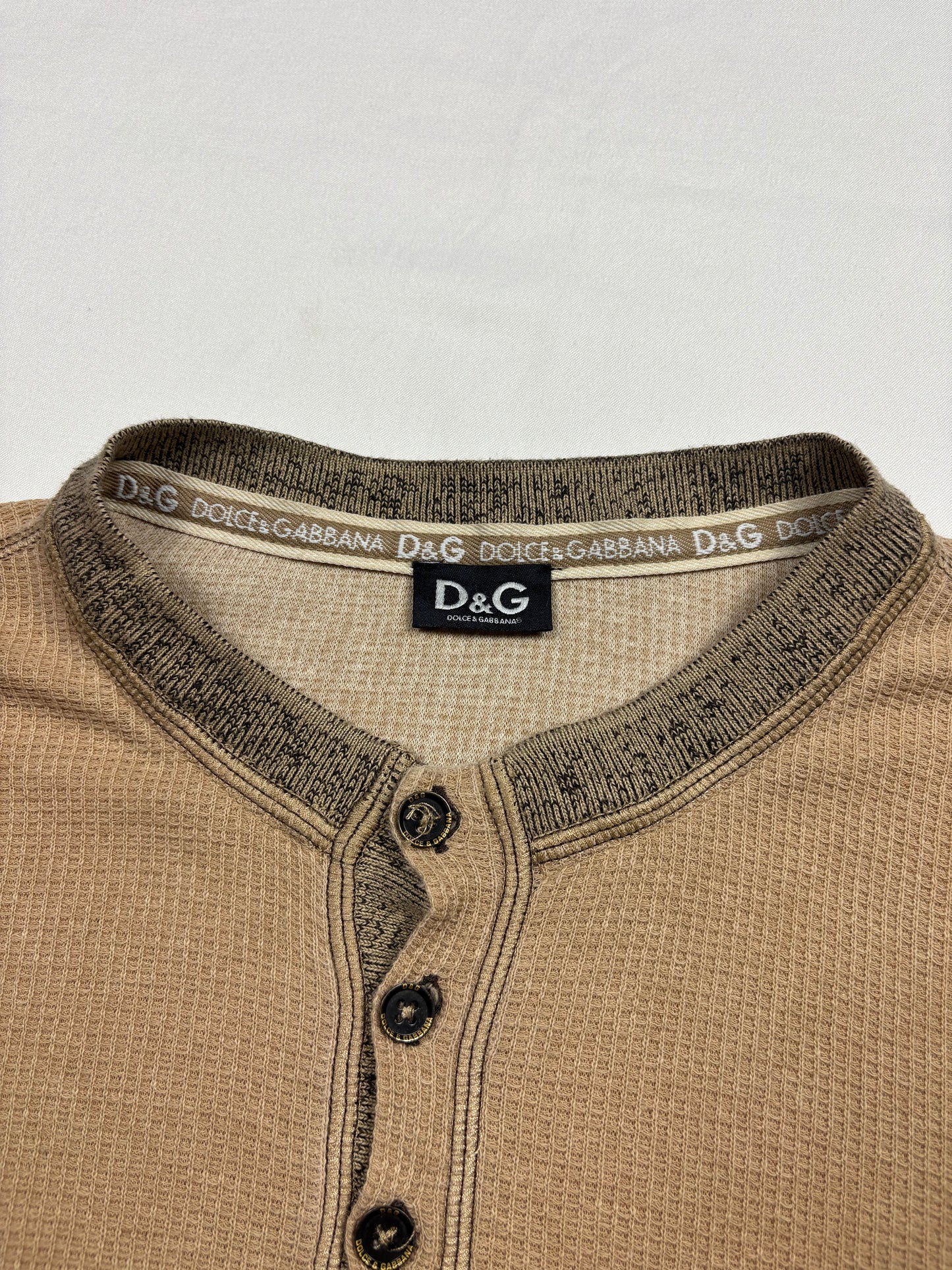 Vintage Dolce & Gabbana 90s Beige Henley Longsleeve Top (L)