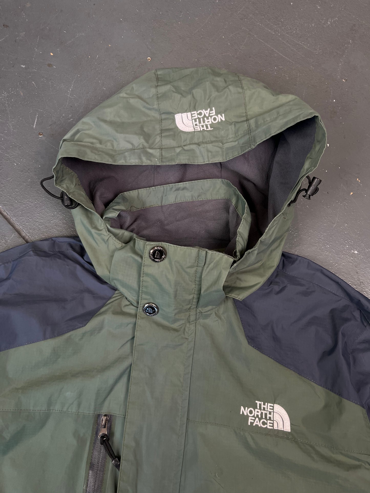 Vintage North Face Summit Series Khaki Green Waterproof Jacket (women’s L)