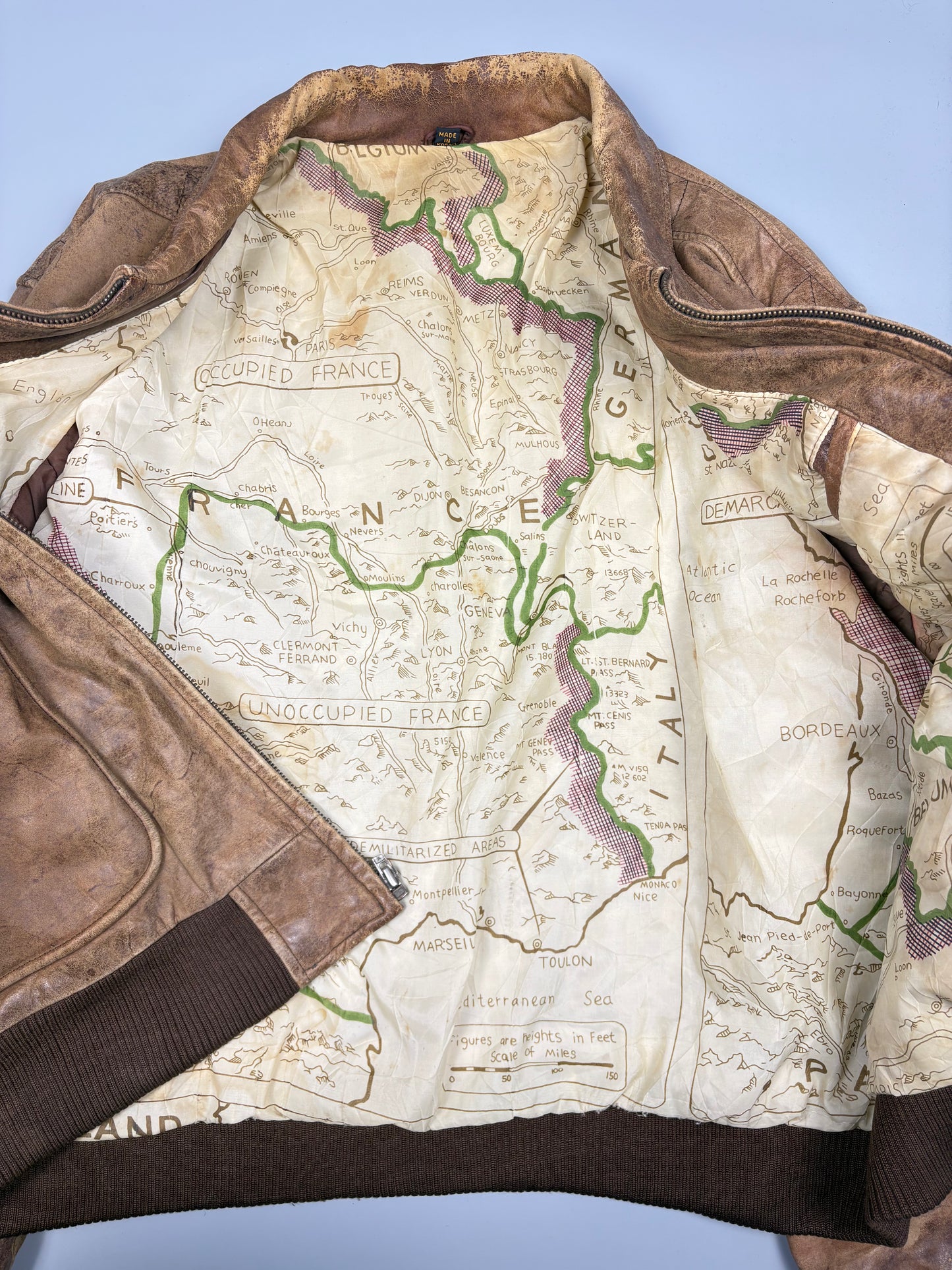 Vintage 1970s WWII Map Lining Leather A-2 Flight Jacket (L)