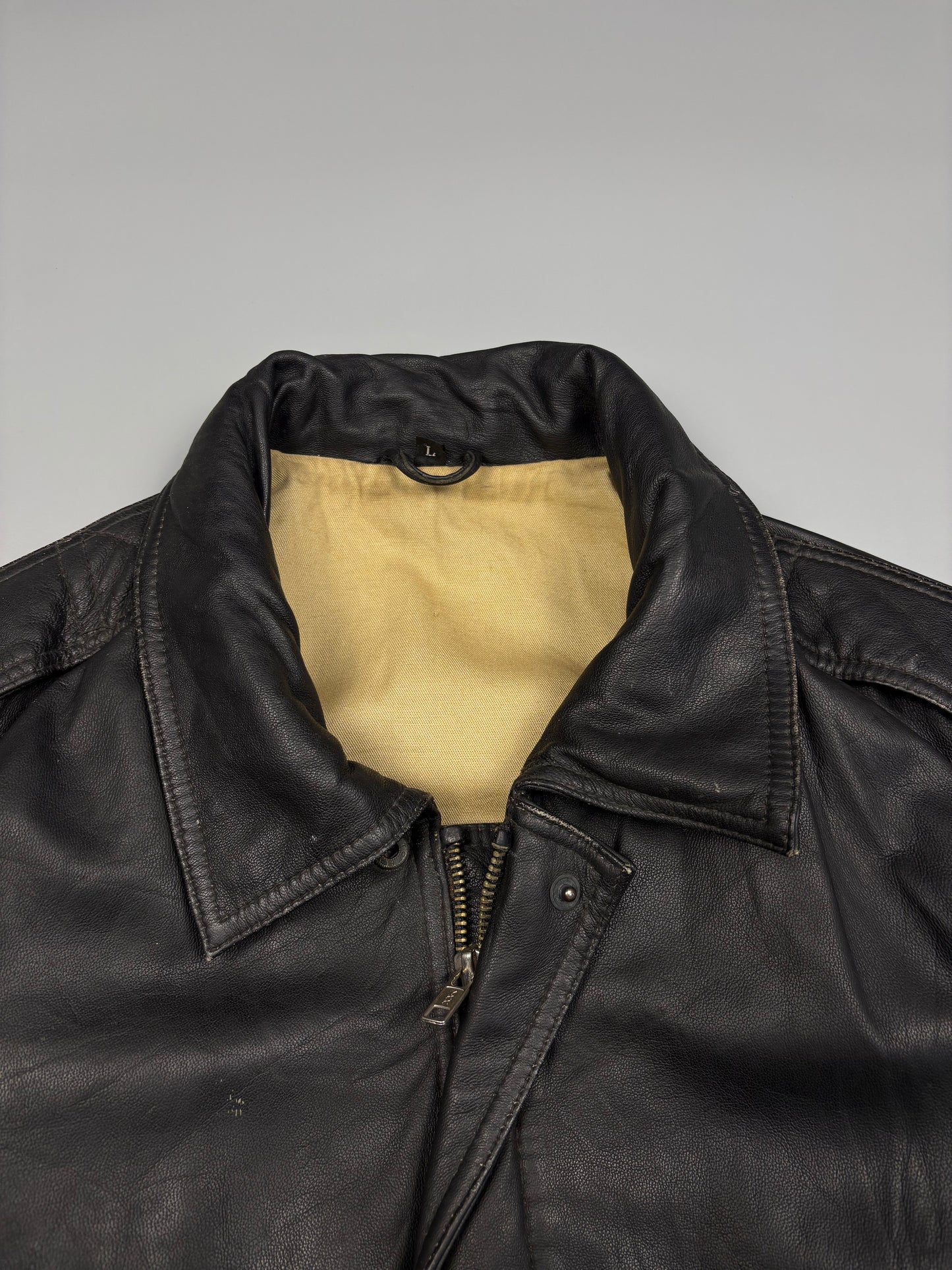 Vintage 1980s Aviation Leather A-2 Flight Jacket (L)