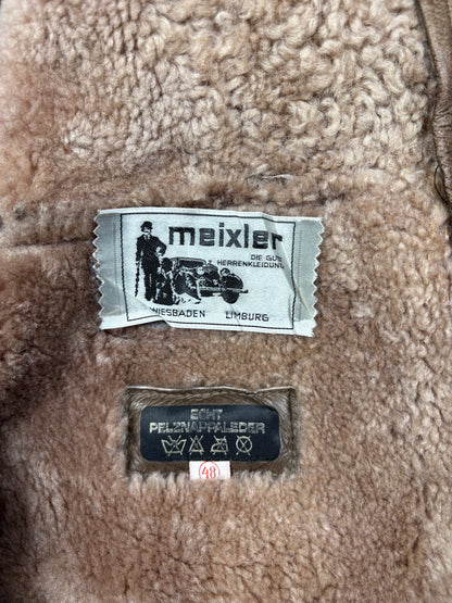 Vintage 1990s Aviation Shearling Lined Leather A-2 Flight Jacket (M)