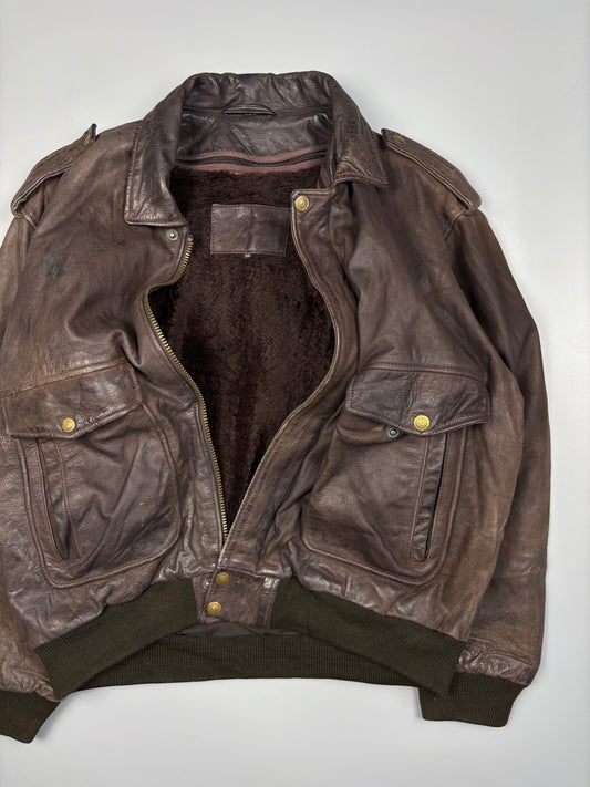 Vintage 1980s Sheepskin Lined B-2 Flight Leather Jacket (L)