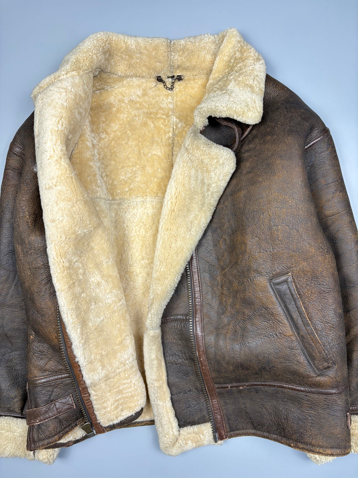 Vintage 1980s Aviation Shearling Lined Leather A-2 Flight Jacket (S)