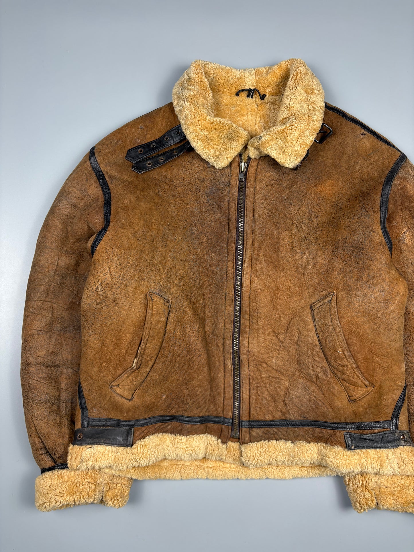 Vintage 1980s Shearling Leather Flight Jacket (L)