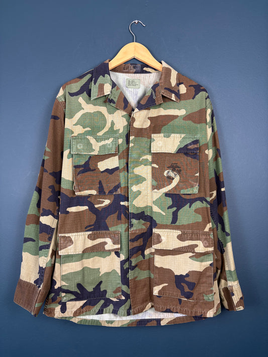 Vintage US Army Woodland Camoflauge Field Jacket (M)