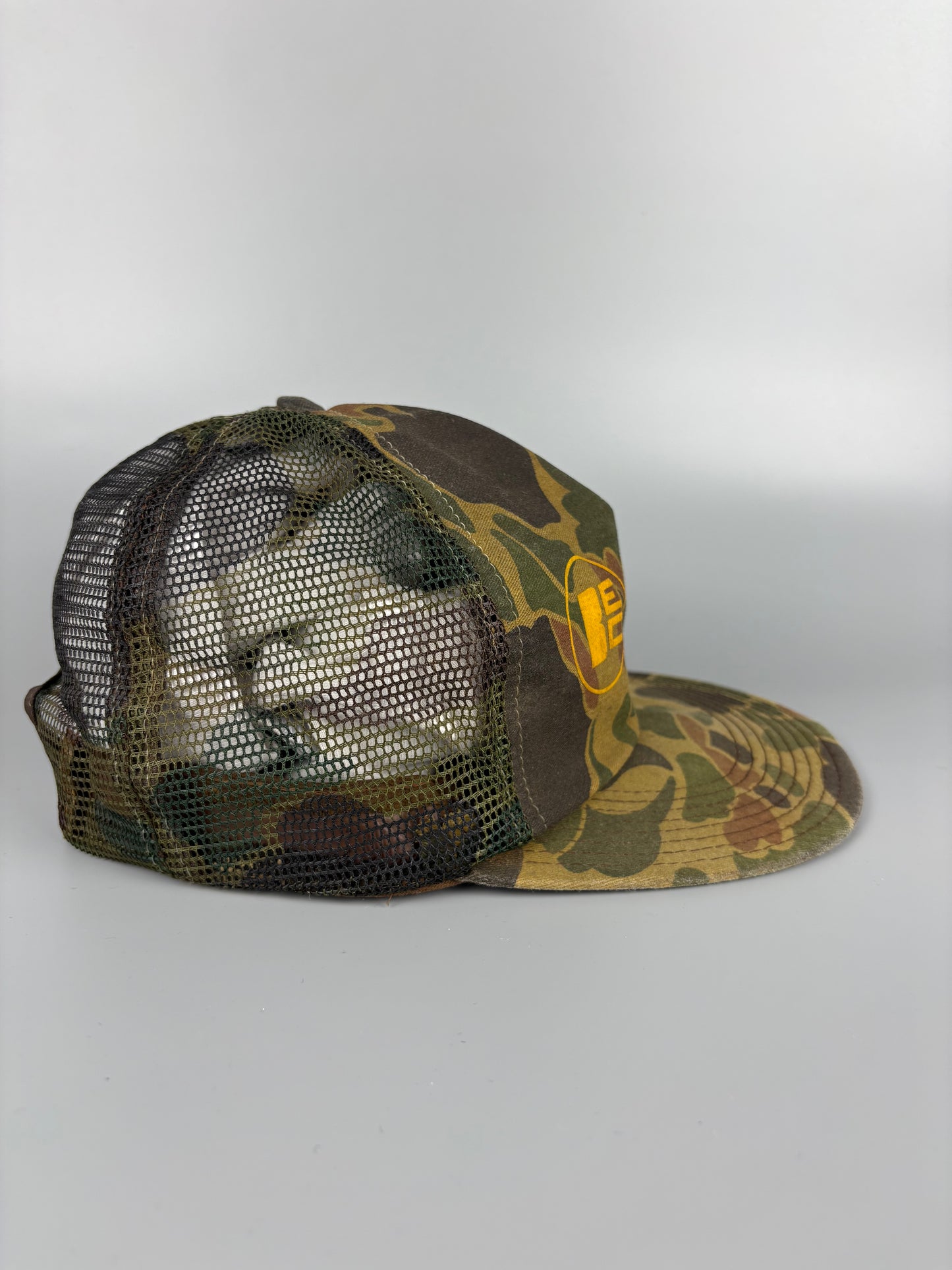 Vintage Workwear Camo Trucker Hat