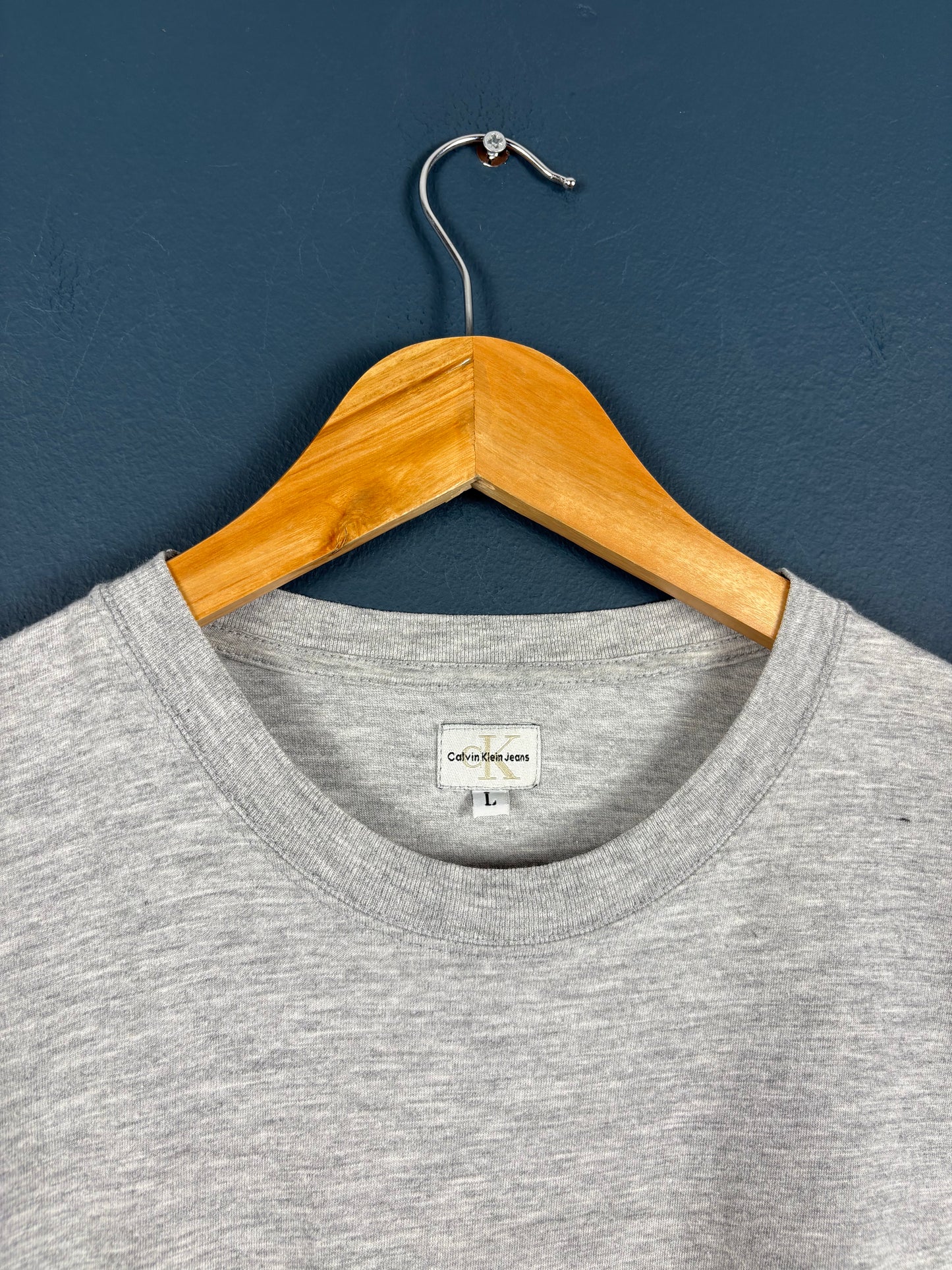 Vintage 90s Calvin Klein Heather Grey Graphic Tee (L)