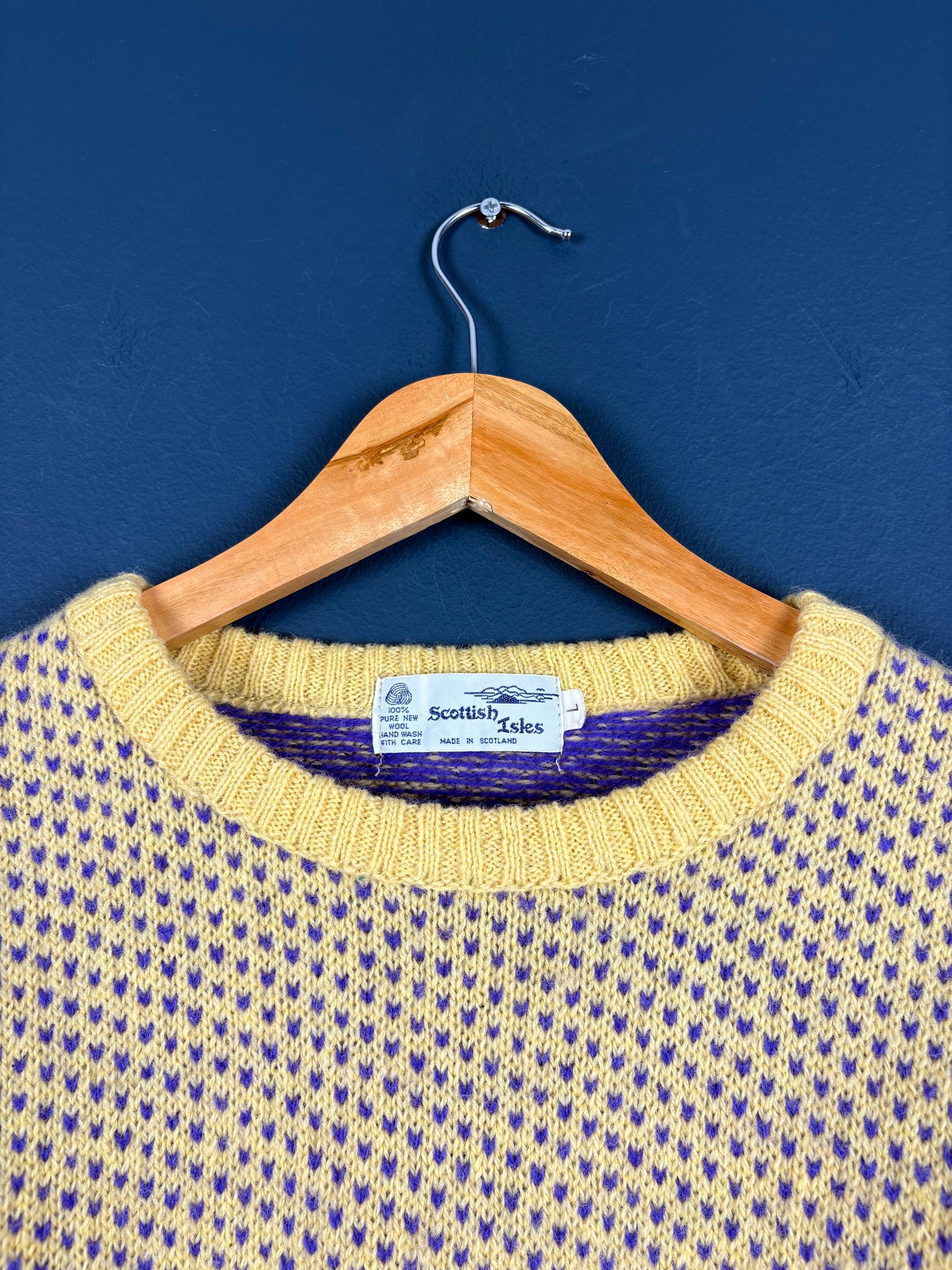 Vintage 70s Scottish Isles Wool Yellow + Purple Knit Jumper (L)