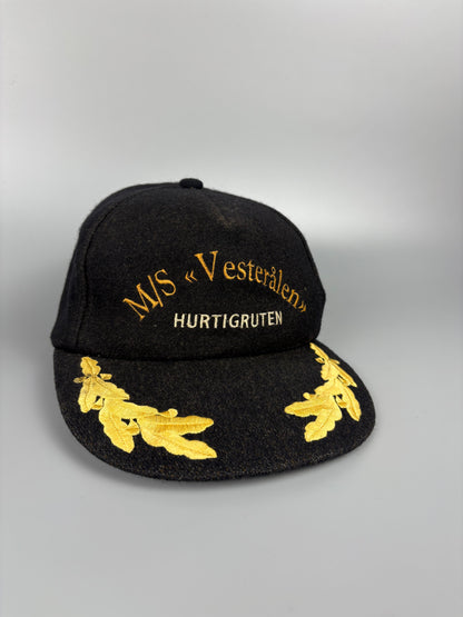 Vintage Gold Leaves Grey Wool Hat