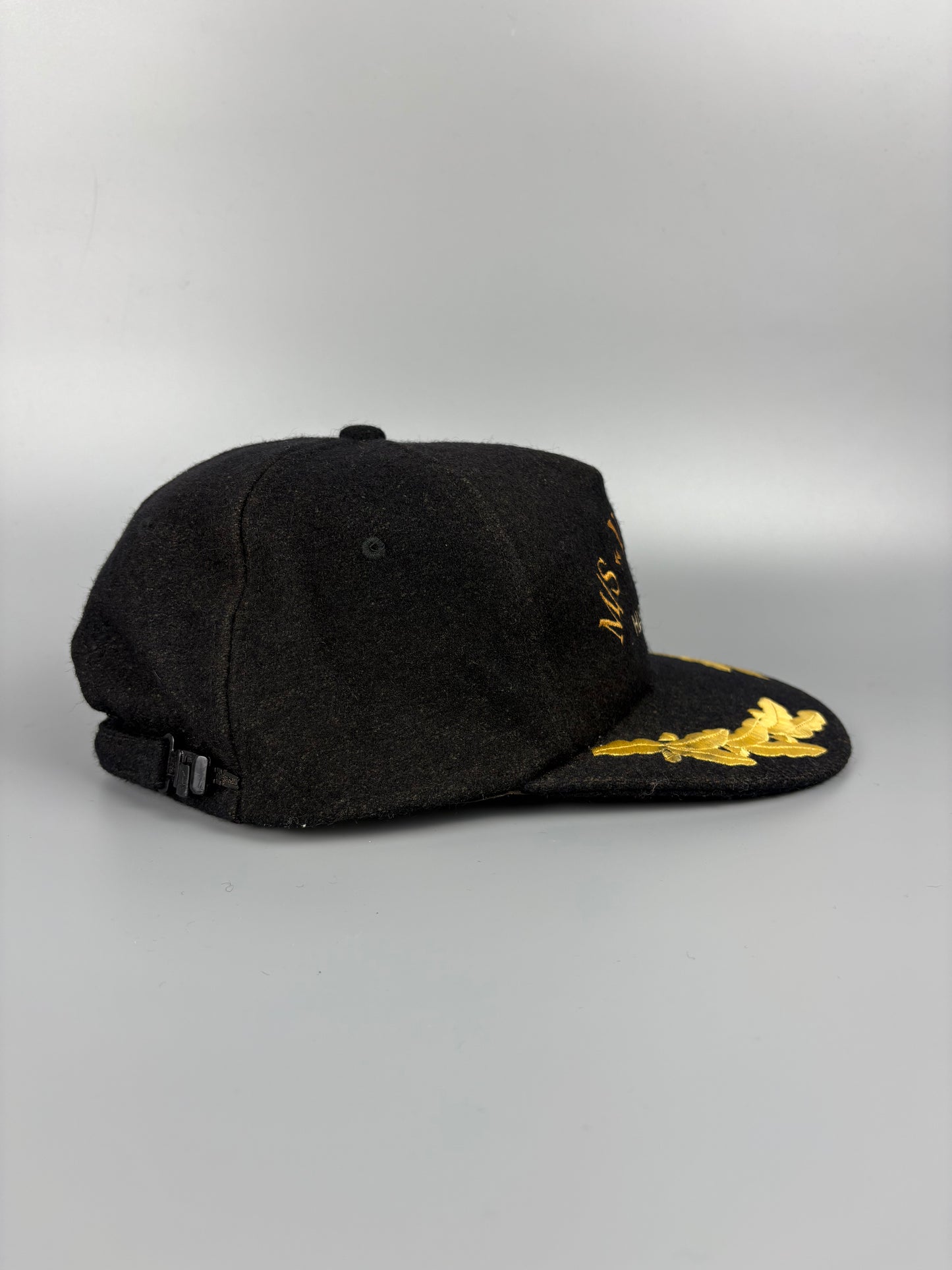 Vintage Gold Leaves Grey Wool Hat