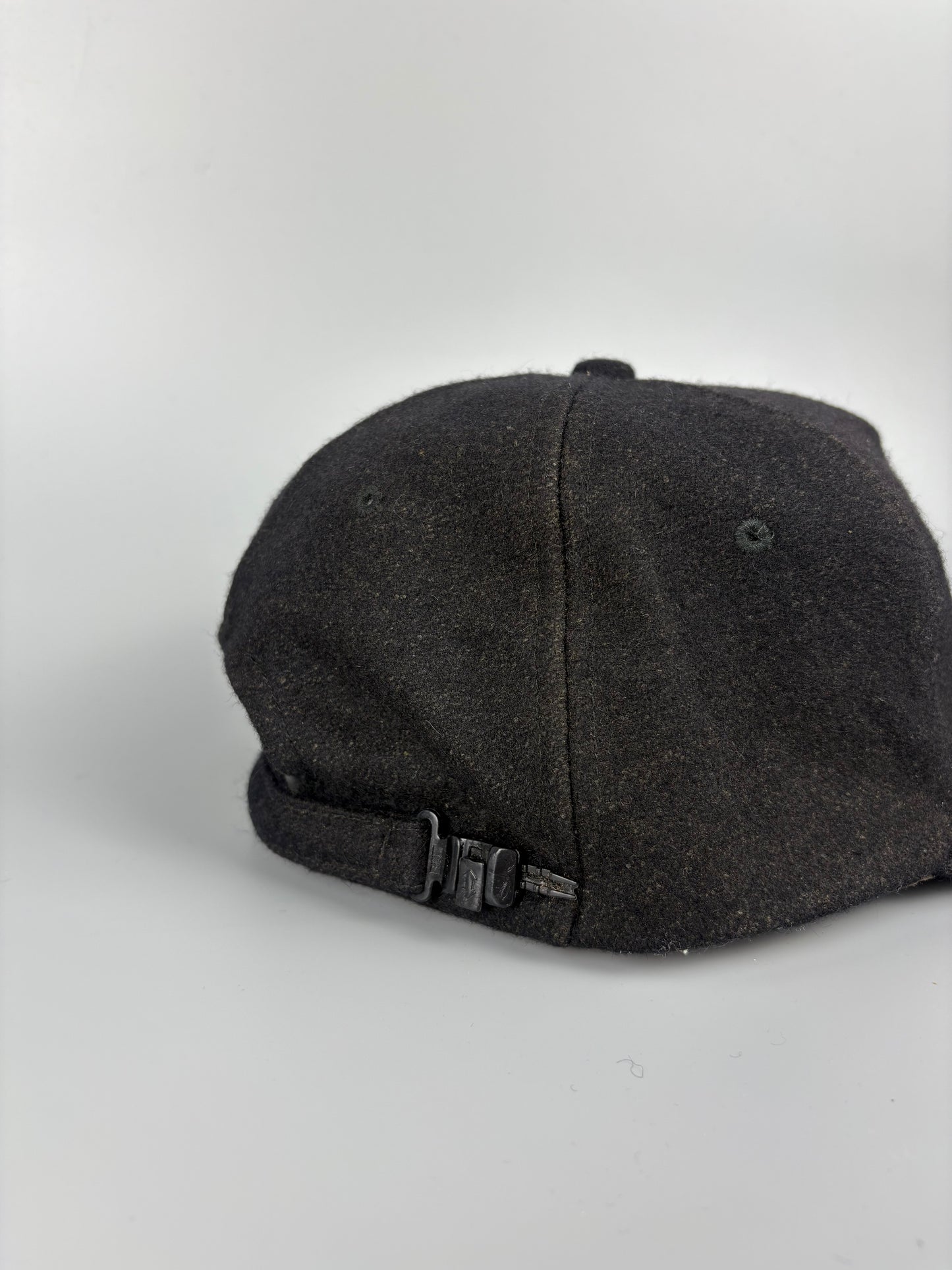 Vintage Gold Leaves Grey Wool Hat