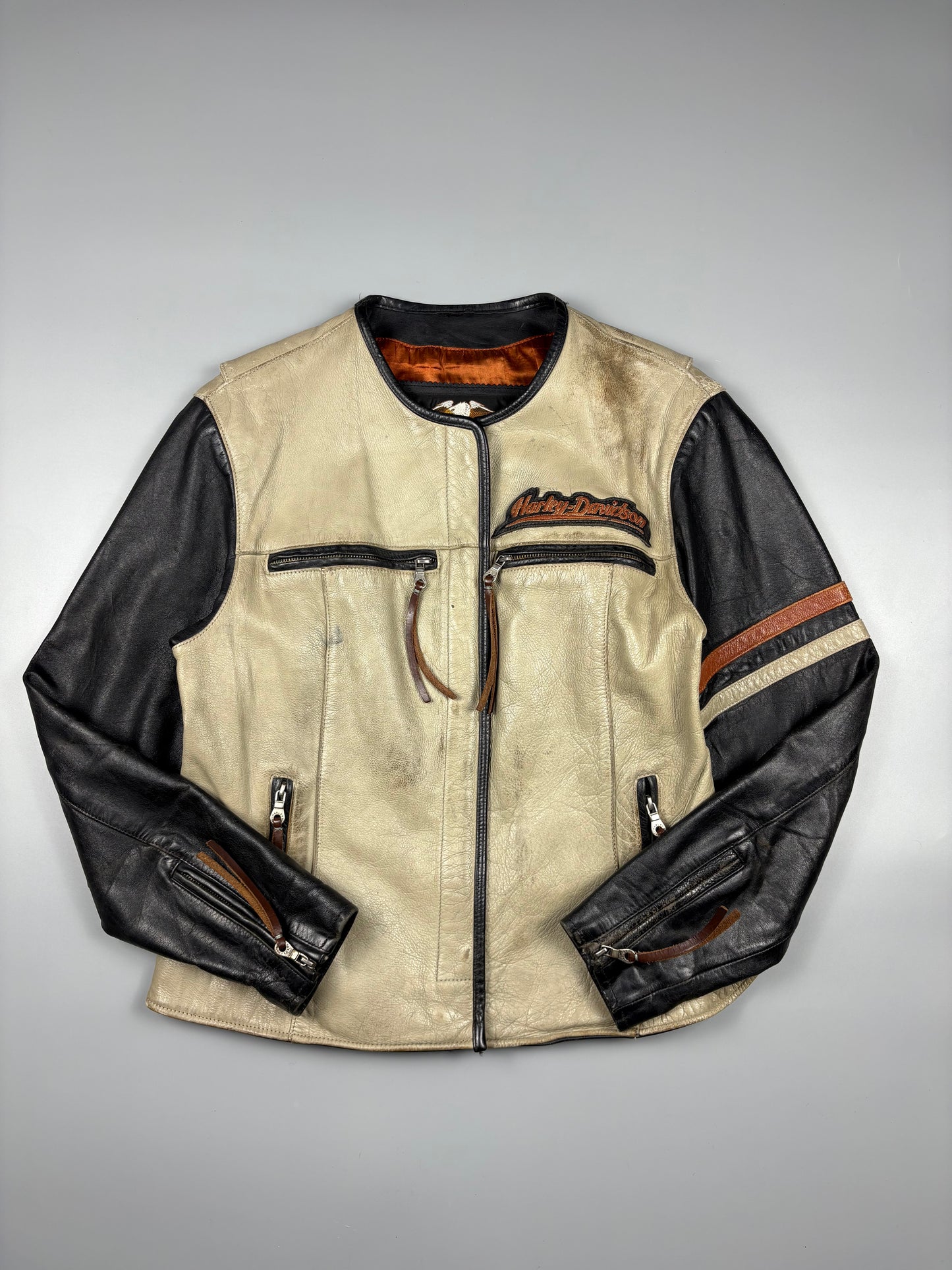 Vintage 1990s Harley Davidson Leather Jacket (women's M)