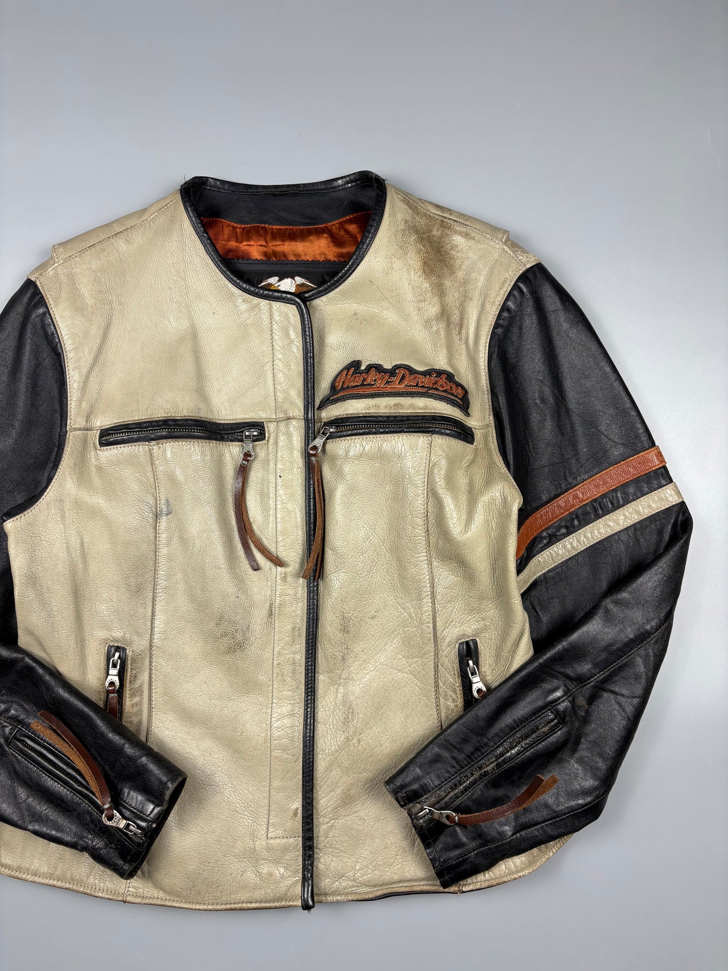 Vintage 1990s Harley Davidson Leather Jacket (women's M)