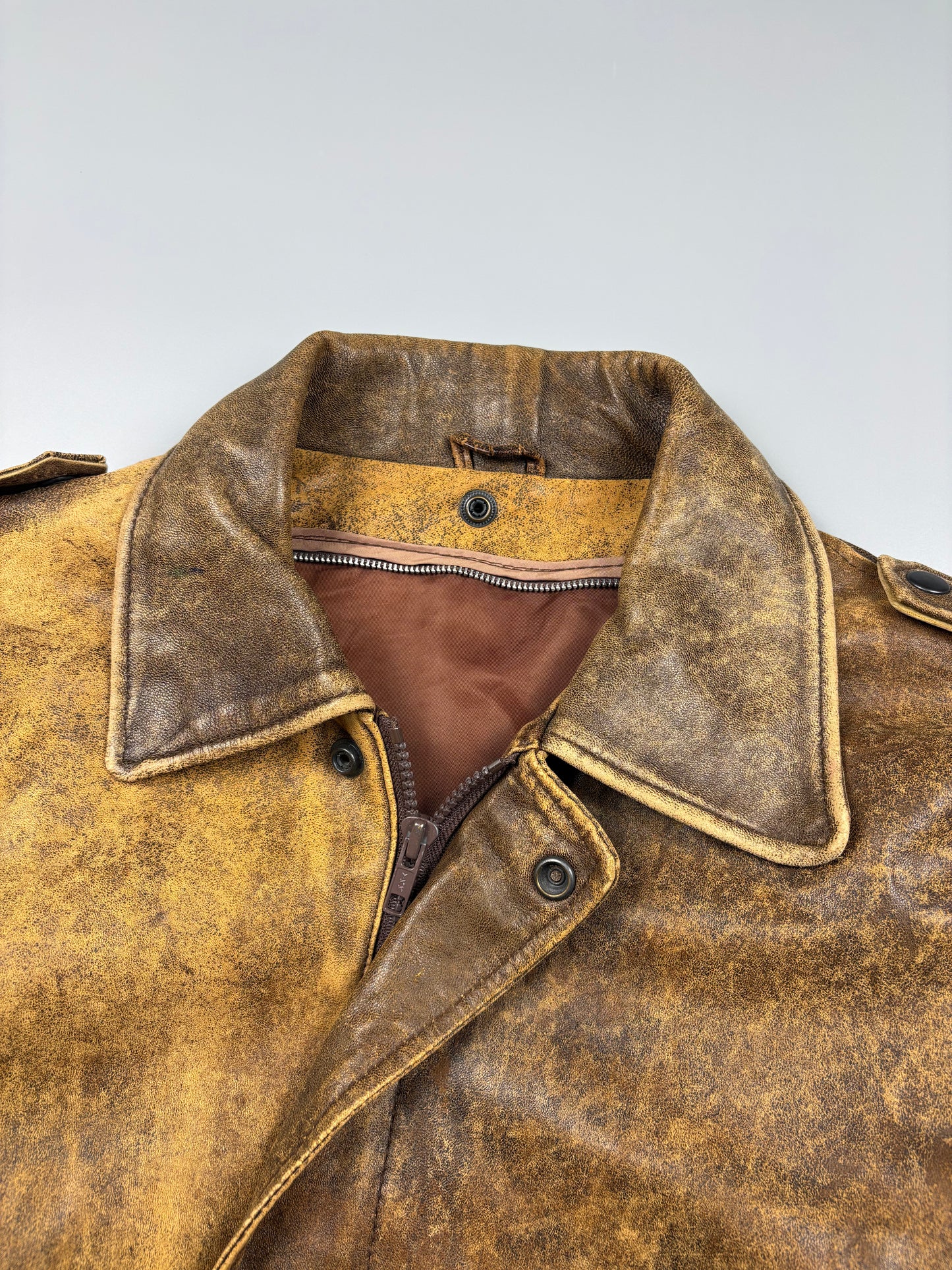 Vintage 1980s Aviation Leather A-2 Flight Jacket (M)