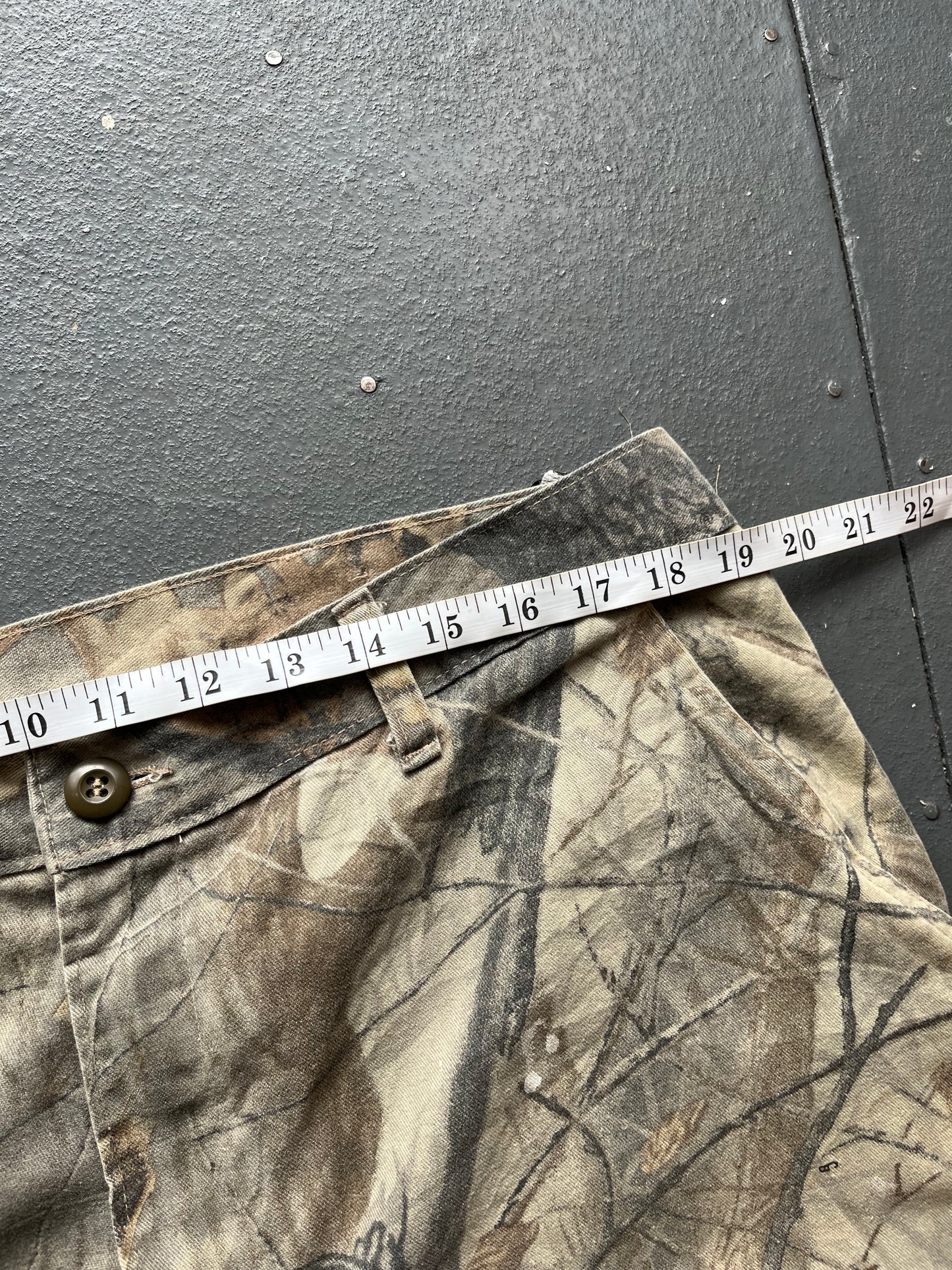 90s Real Tree Camo Cargo Trousers  [38x32]