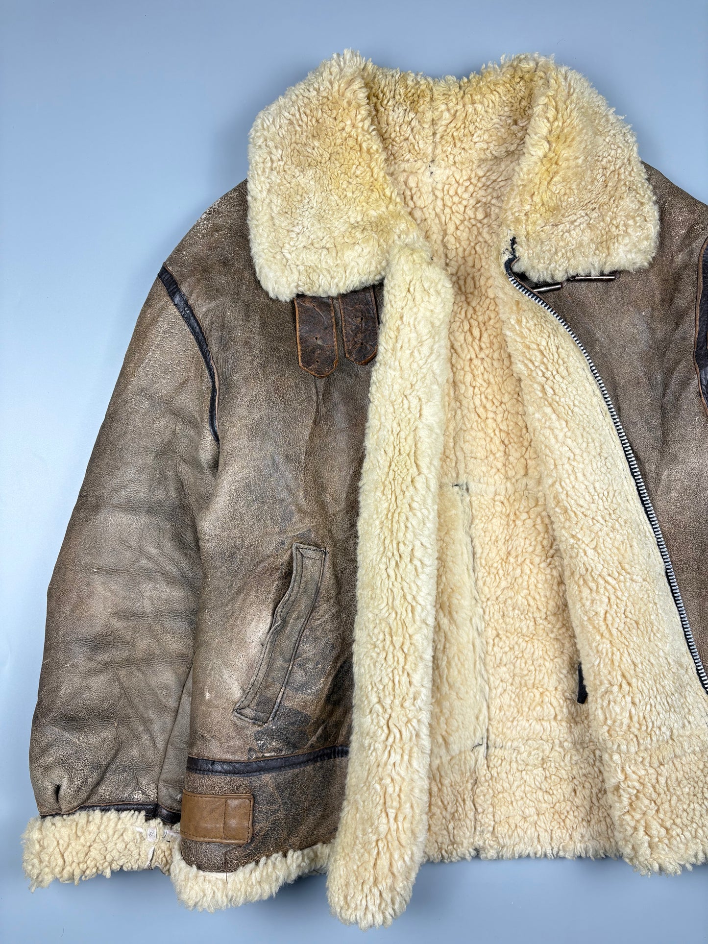 Vintage 1980s Shearling Leather Flight Jacket (M)