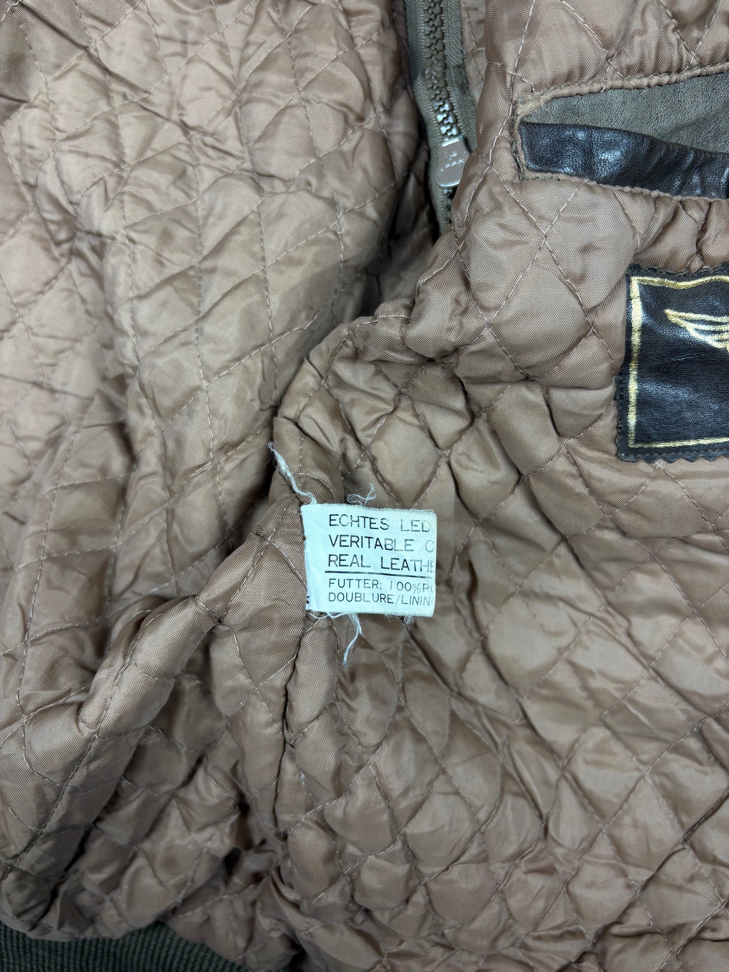 Vintage 1980s Quilted Motto Zip-off Sleeve Caramel Leather Jacket (M)