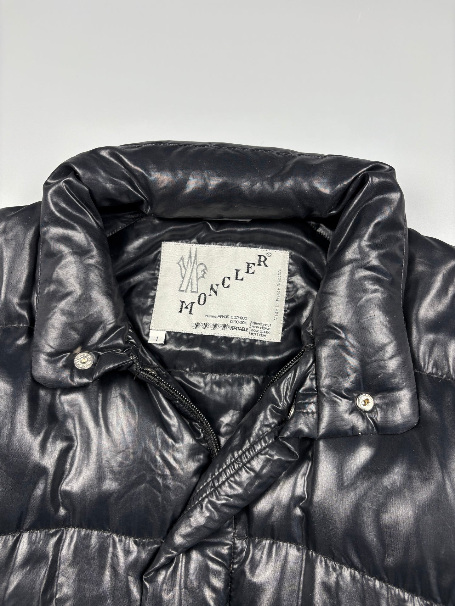 Vintage 1980s Moncler Grenoble Black Down Jacket (1/M)