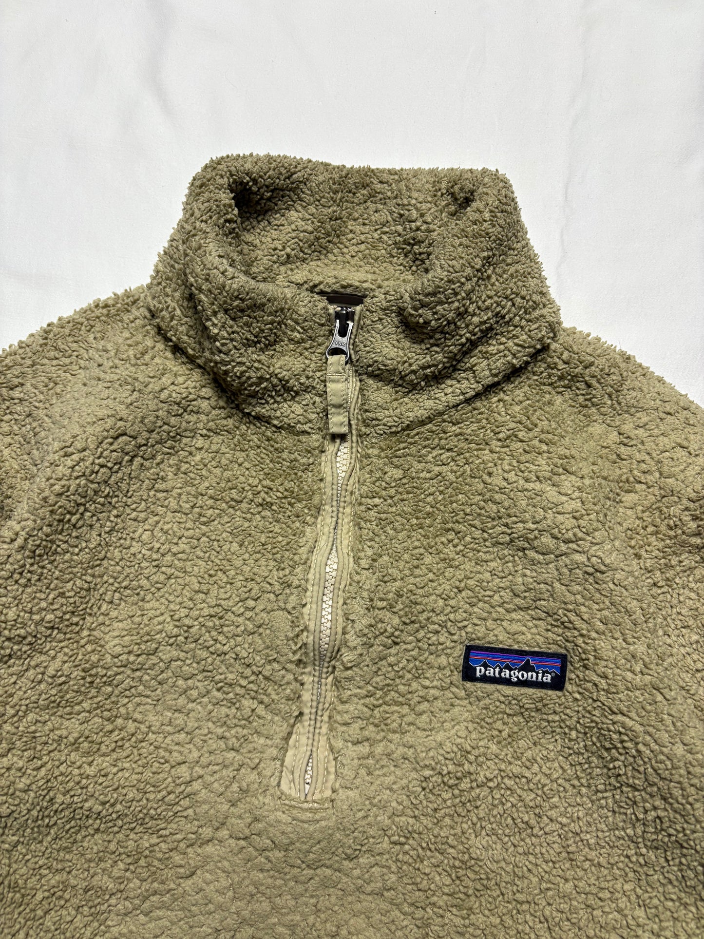 Patagonia Synchilla 00s Beige Quarter Zip Fleece (women's M)
