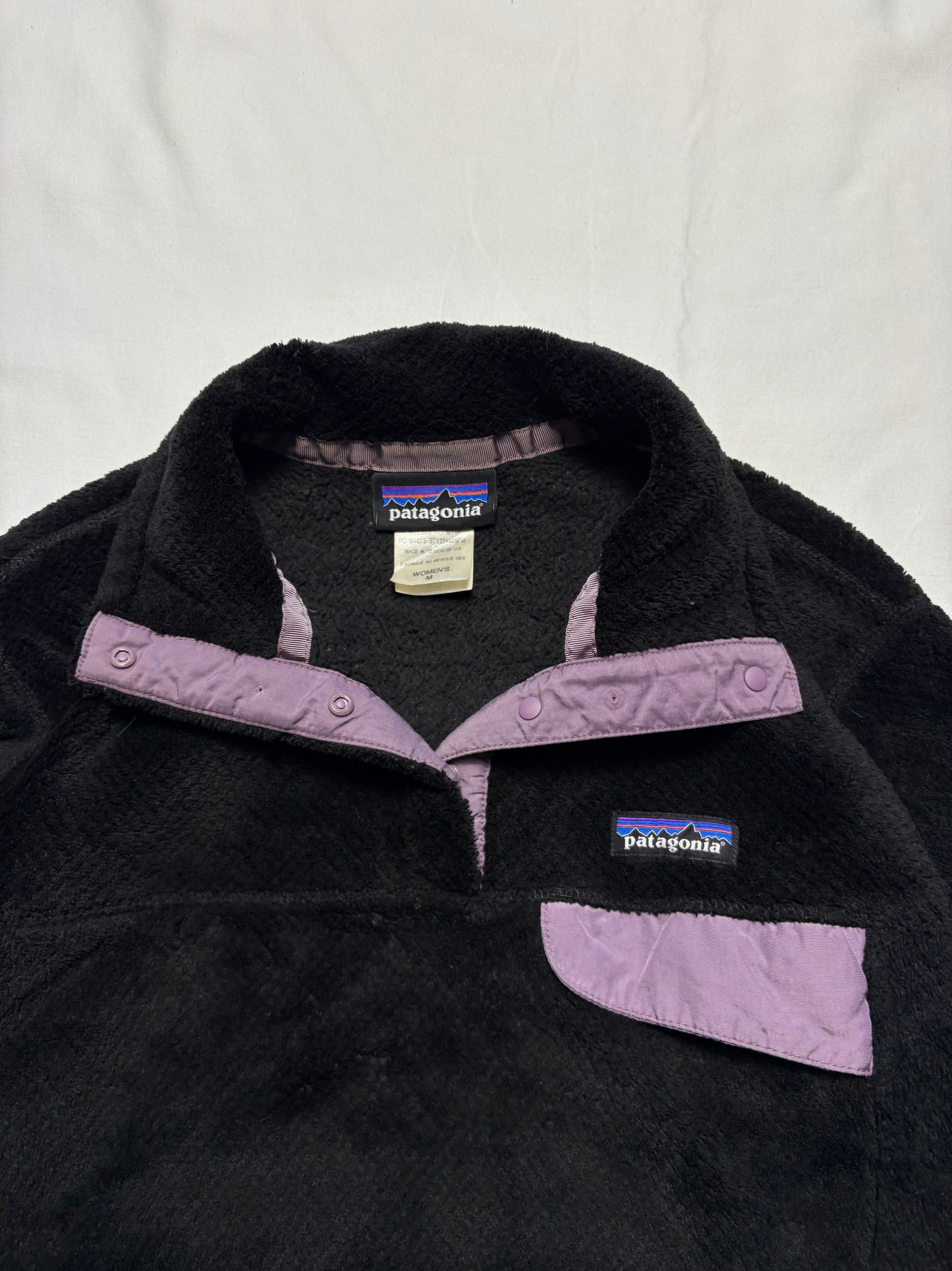 Patagonia Synchilla 00s Black Pop Collar Fleece (women's M)