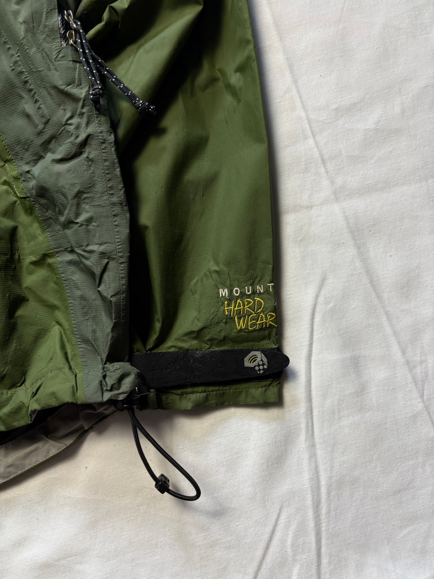 Mountain Hardwear 2000s Gore-Tex Mountain Jacket (M)