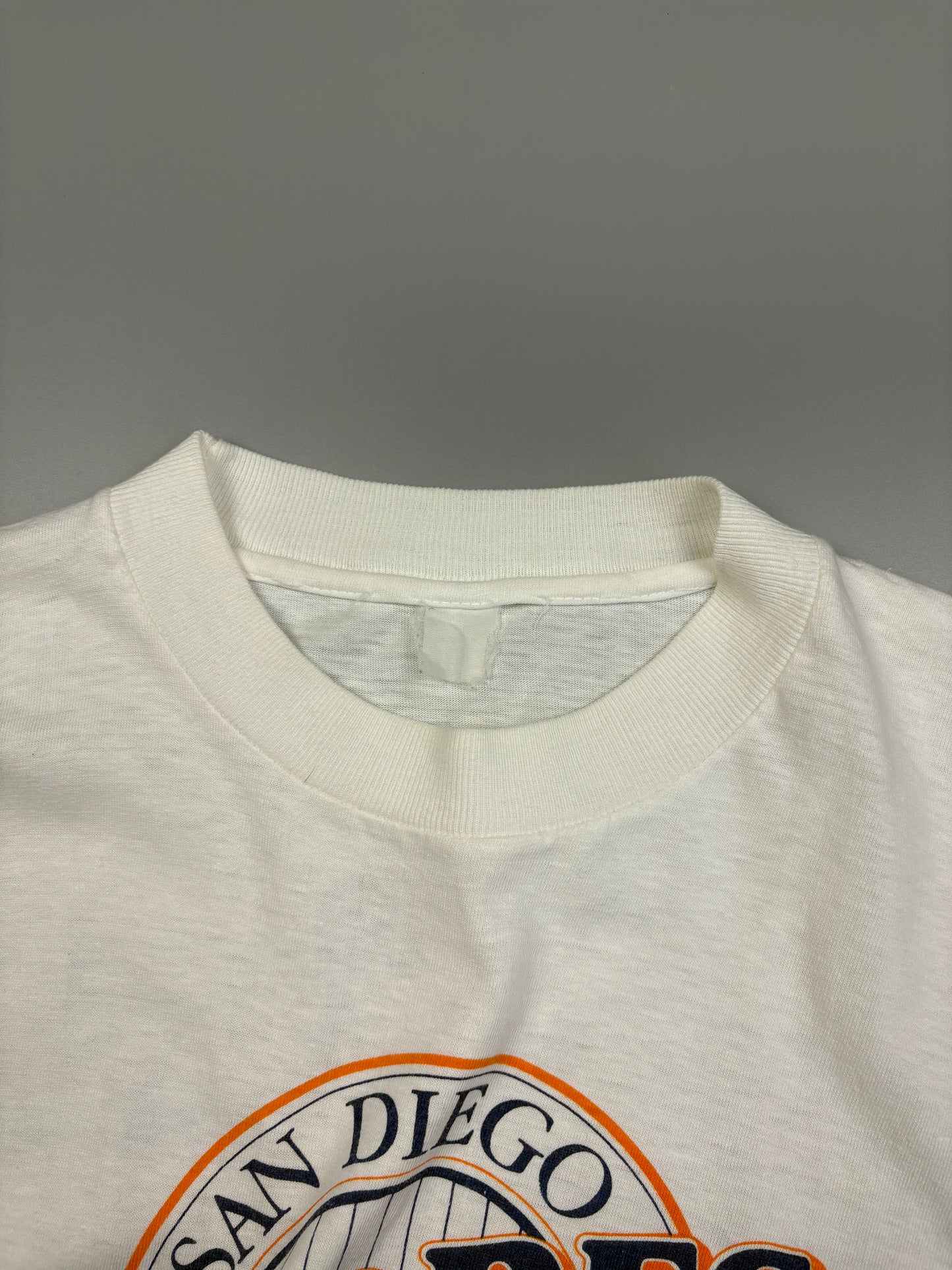 1990s San Diego Padres White Baseball Graphic Tee (L)