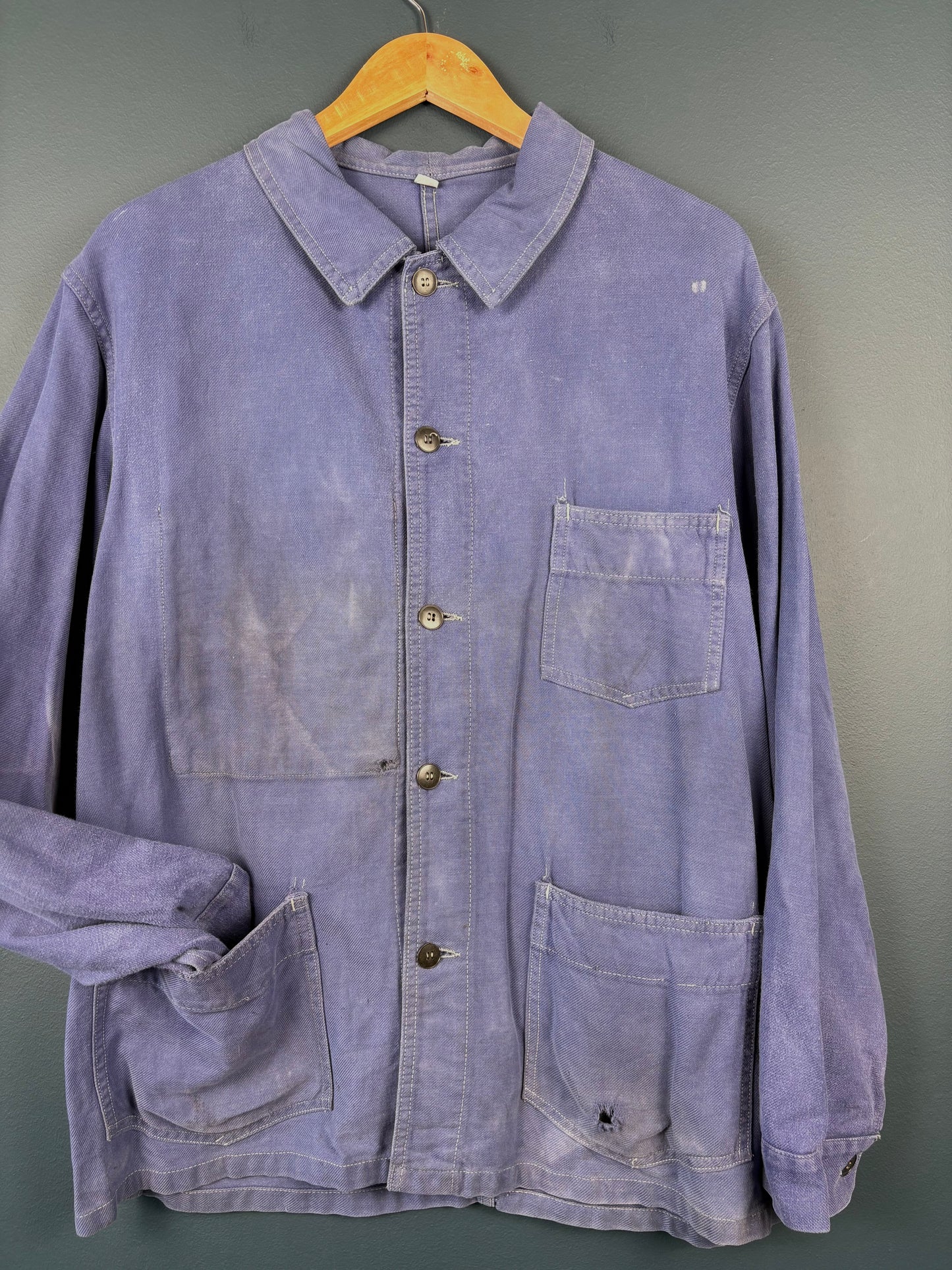 True Vintage 1960s Faded Blue French Chore Jacket (M)
