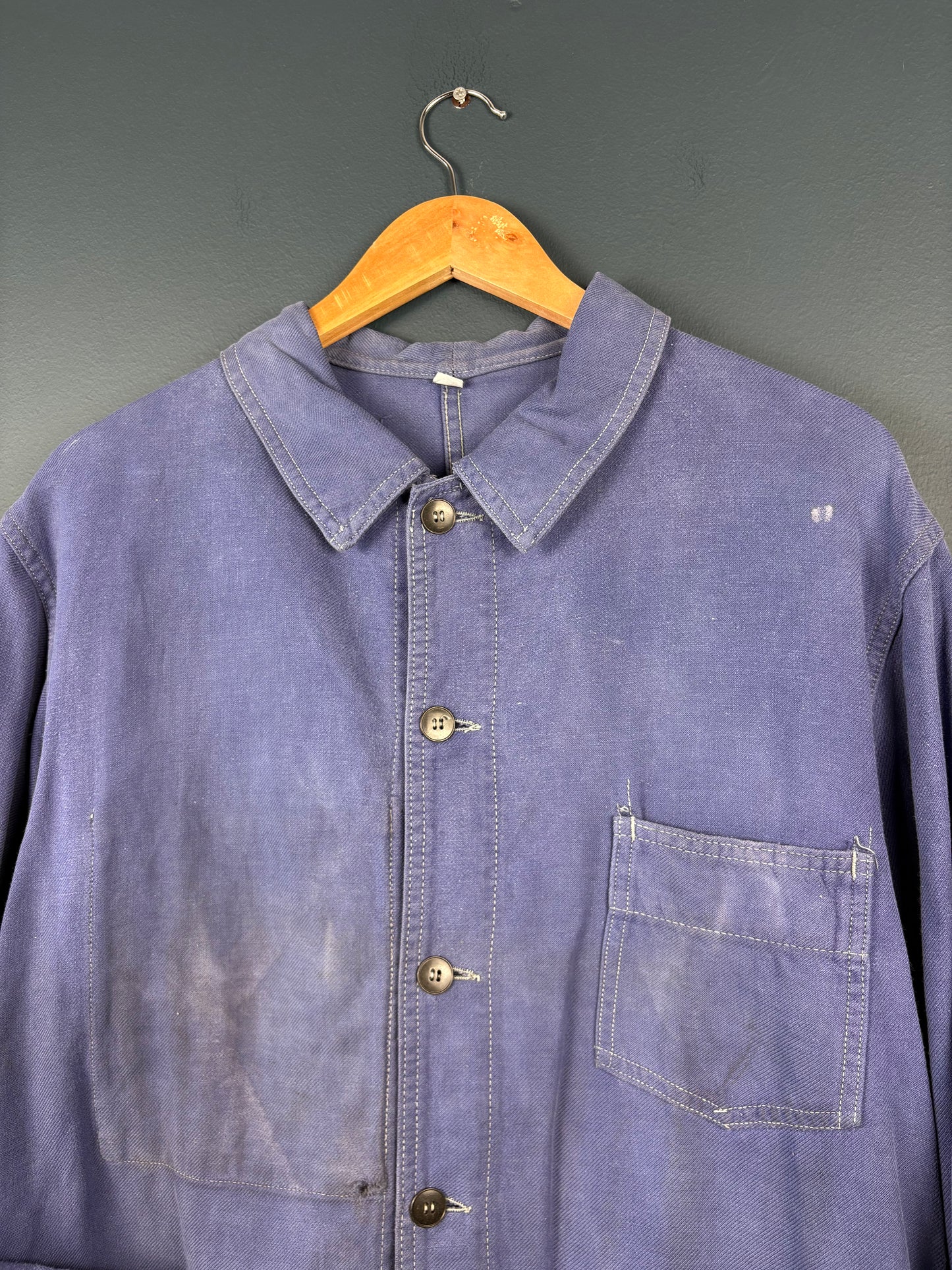 True Vintage 1960s Faded Blue French Chore Jacket (M)