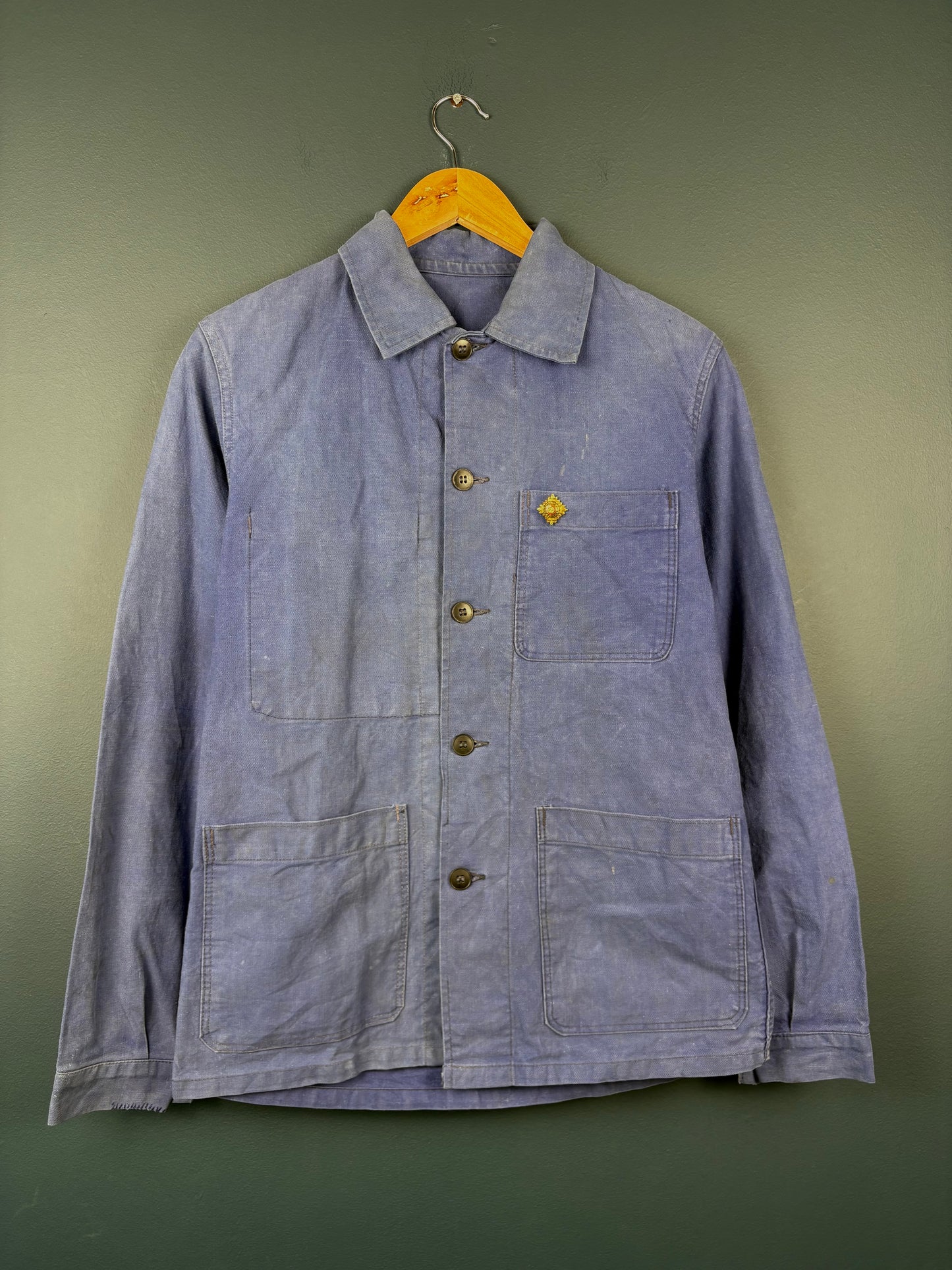 True Vintage 1960s Faded Blue Chore Jacket w/ WWII Officers Pin (S)
