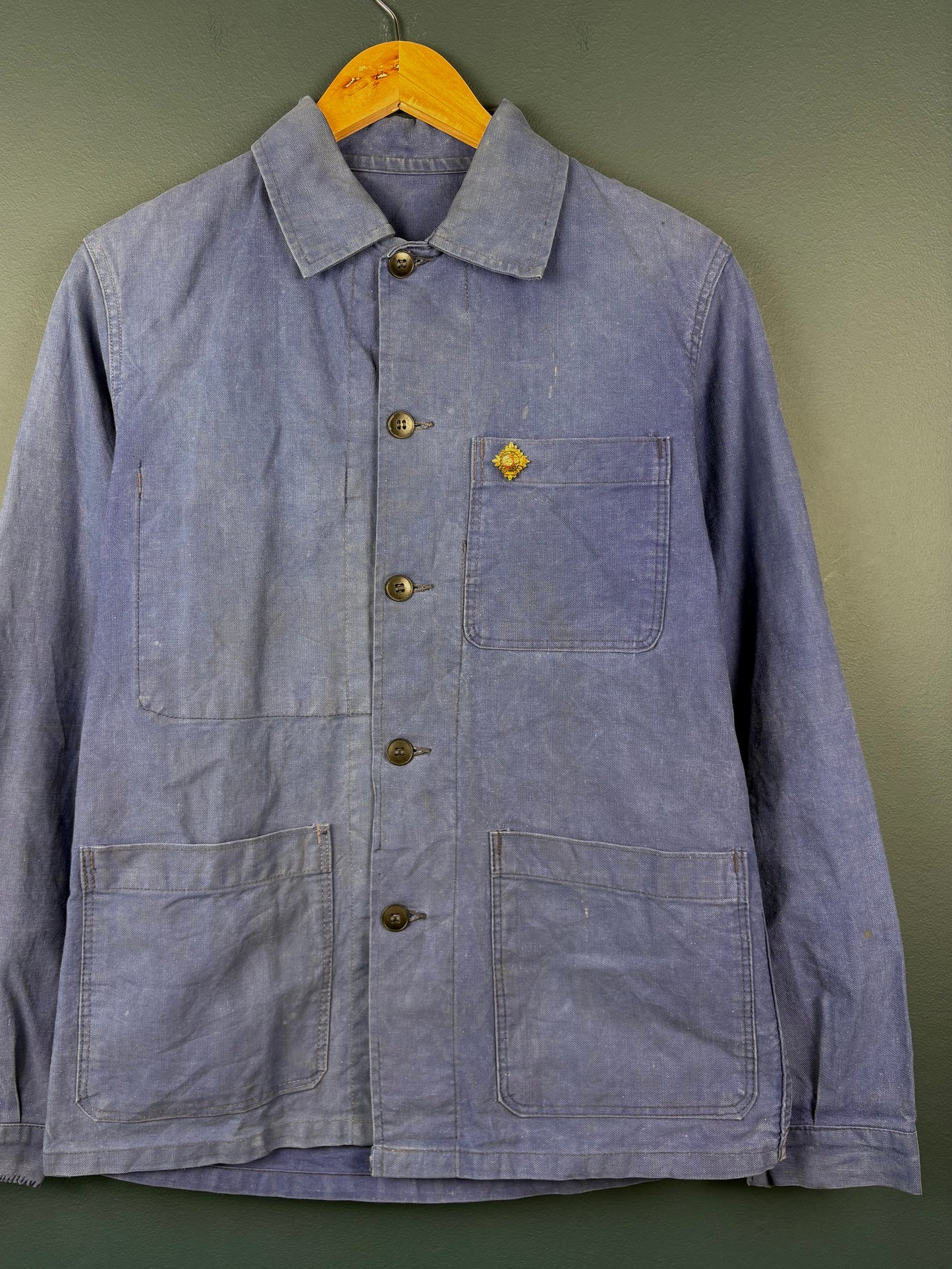 True Vintage 1960s Faded Blue Chore Jacket w/ WWII Officers Pin (S)