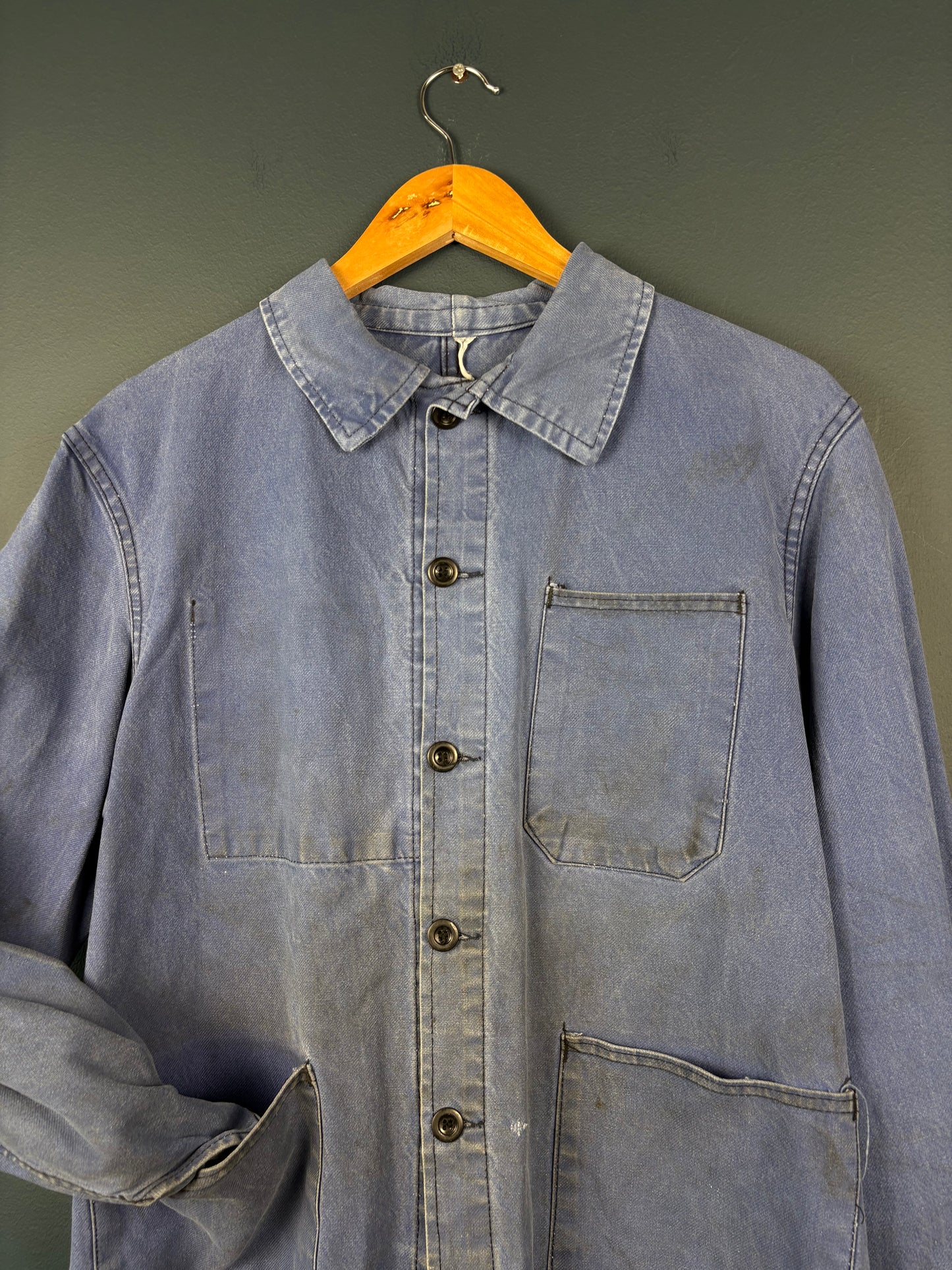 True Vintage 1950s Faded Blue French Chore Jacket (M)