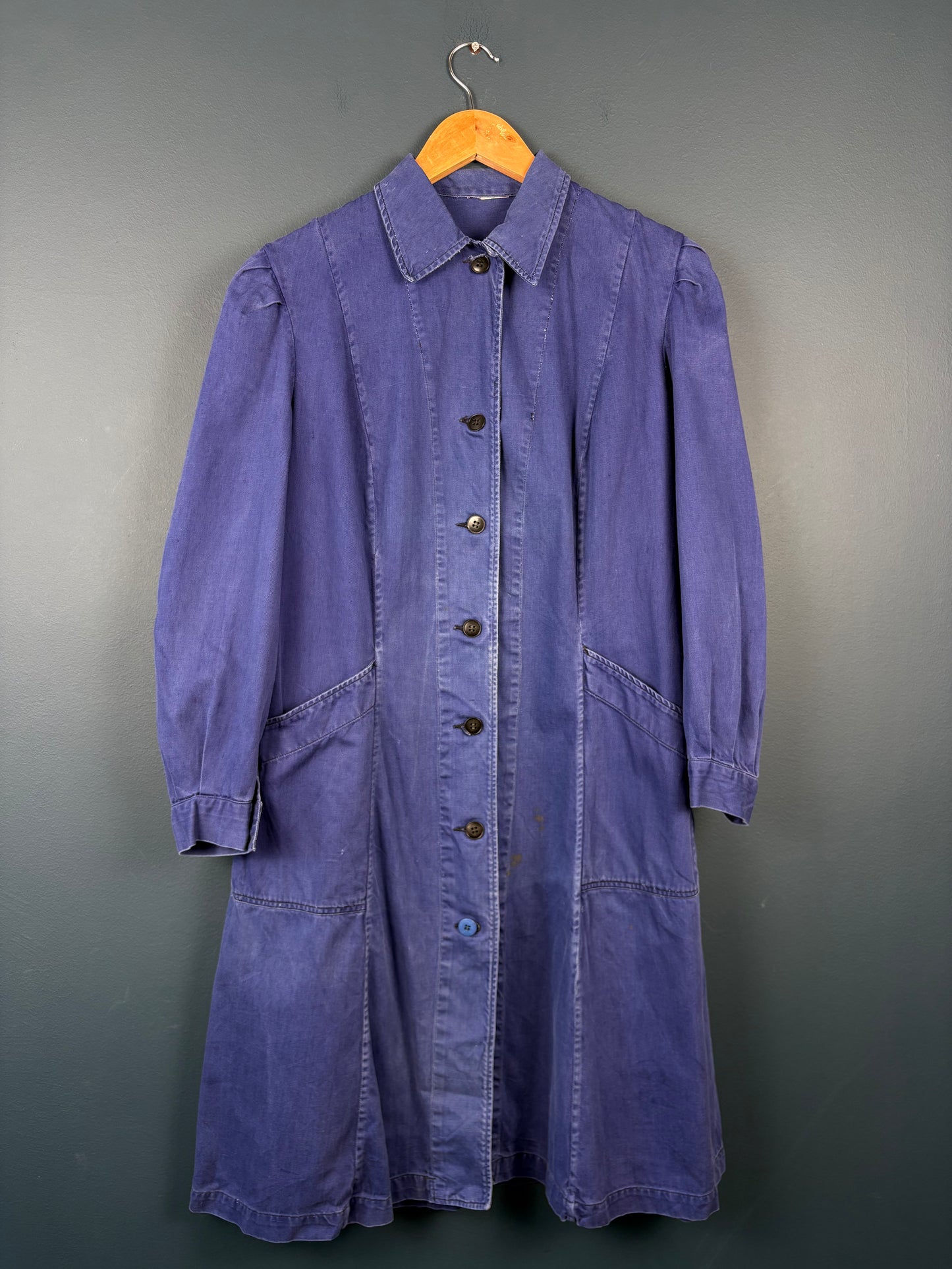 True Vintage 1960s Navy Feminine French Long Work Coat (womens M)