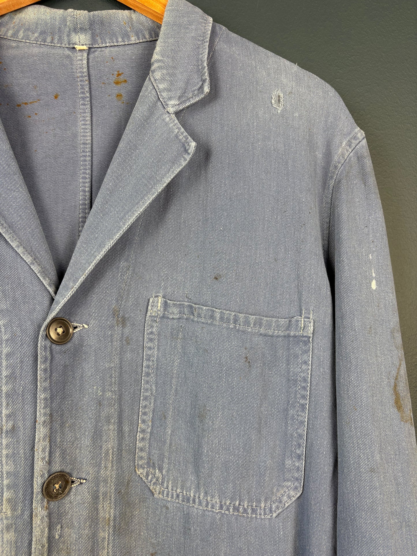 True Vintage 1960s Faded Light Blue Thrashed French Long Work Coat (M)